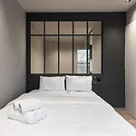 Big Apple, Nilie Hospitality Mgmt *