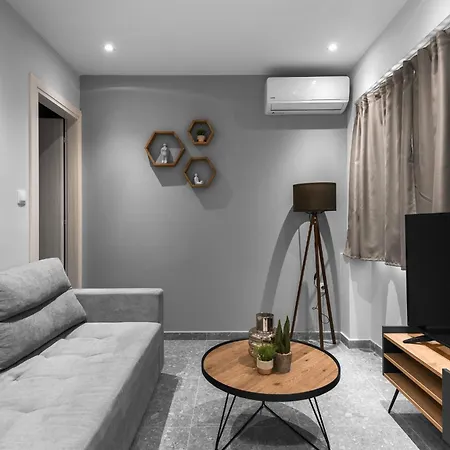 Big Apple, Nilie Hospitality Mgmt Apartment